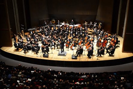 Read more about the article התזמורת הסימפונית ירושלים מקיימת קונצרטים חינם און ליין